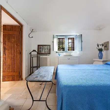 Trulli Moreschi Vila *